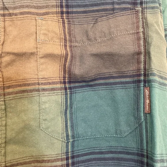 Eddie Bauer men's flannel - Picture 3 of 5